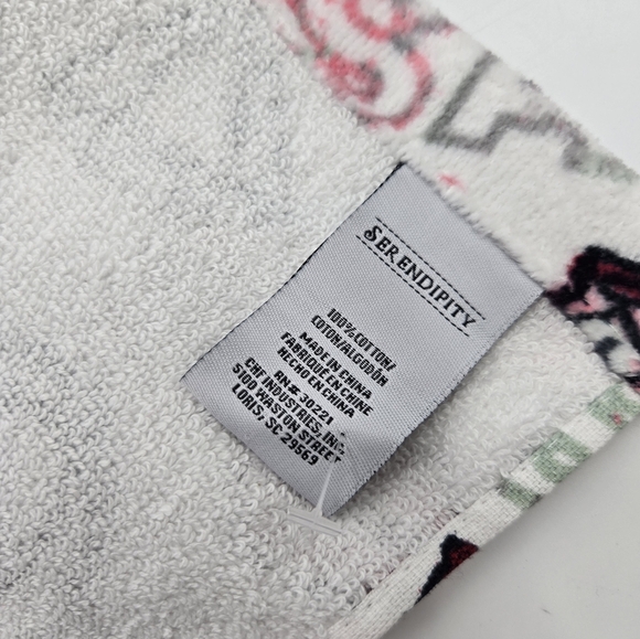 2 100% Cotton Towels & Wash Clothes, Decorative. 48x28 Towels - Picture 7 of 11